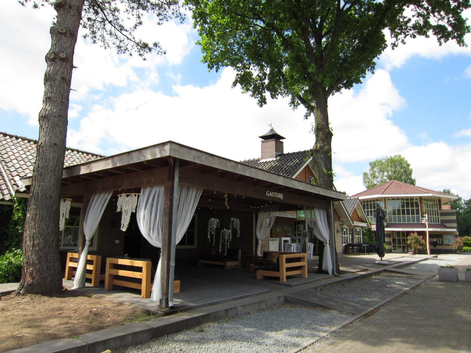 Hderh - Eco Op De Ijsvogel, Zwembaden, Kids Fun, En Rust
