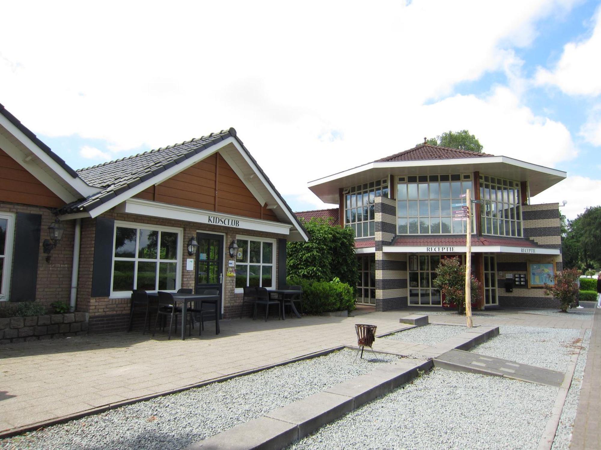 Hderh - Eco Op De Ijsvogel, Zwembaden, Kids Fun, En Rust Villa Voorthuizen